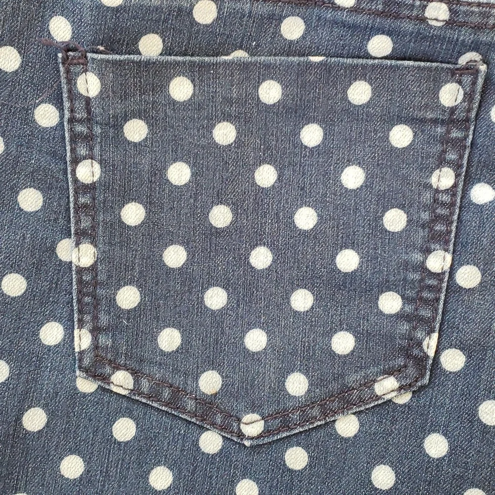 CHICO’S Platinum Denim Jeans | Blue White Polka Dot | Cropped Length | SIZE .5 - Picture 9 of 12